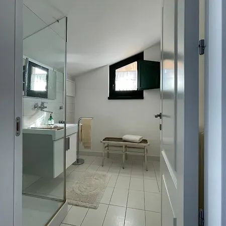 Les~ones Cupello Villa