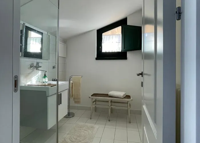 Les~ones Cupello Villa